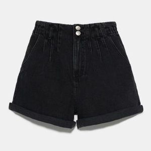NWOT High Waisted Paperbag Jean Shorts